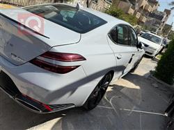 جێنسس G70